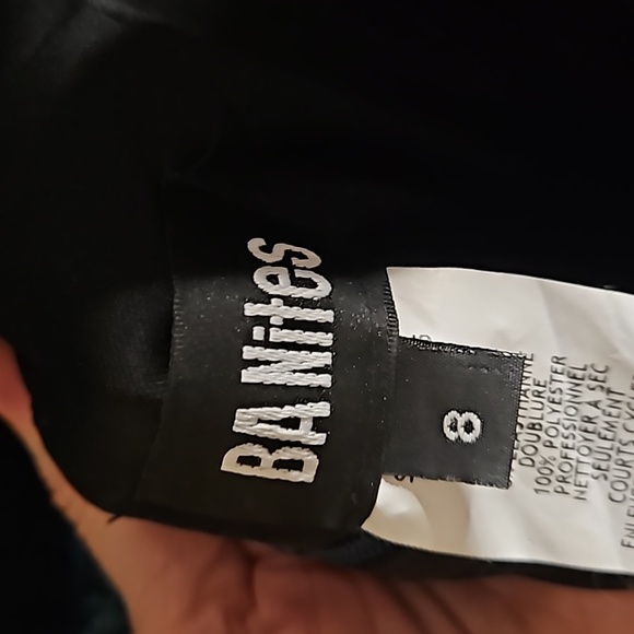 🦋BA Nites Electric Blue Gown - Picture 5 of 6